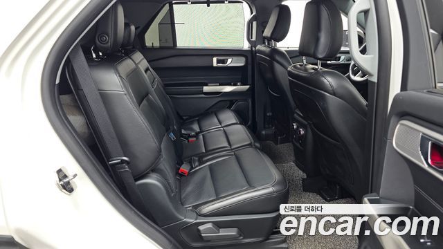 Ford Explorer (VI) 2.3 LimIted 4WD 2020 — фото 12