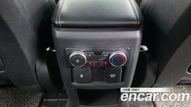 Ford Explorer (VI) 2.3 LimIted 4WD 2020 — фото 18