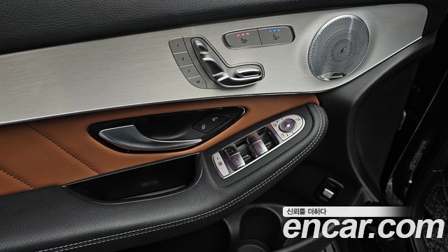 Mercedes-Benz GLC-Class (X253) GLC300 4MATIC Premium 2020 — фото 17