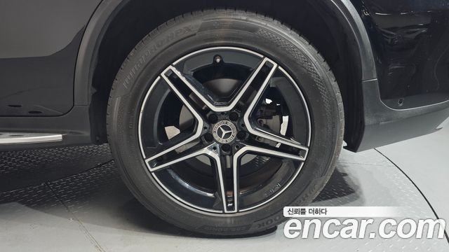 Mercedes-Benz GLC-Class (X253) GLC300 4MATIC Premium 2020 — фото 21
