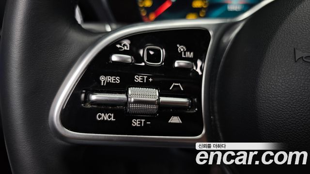 Mercedes-Benz GLC-Class (X253) GLC300 4MATIC Premium 2020 — фото 30