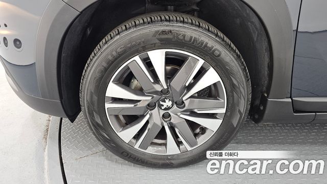 Peugeot 2008 1.6 BlueHDi Allure 2017 — фото 5