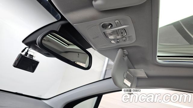 Peugeot 2008 1.6 BlueHDi Allure 2017 — фото 22
