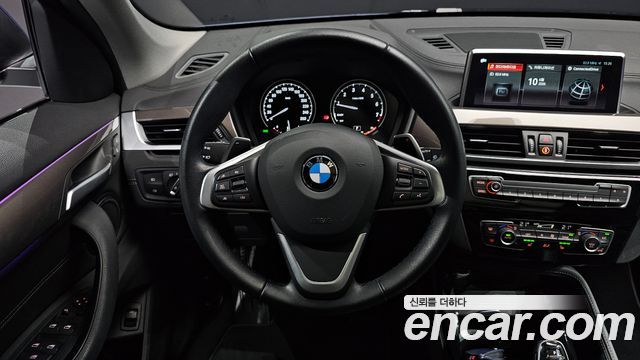 BMW X1 (F48) xDrive 20i xLine 2021 — фото 16