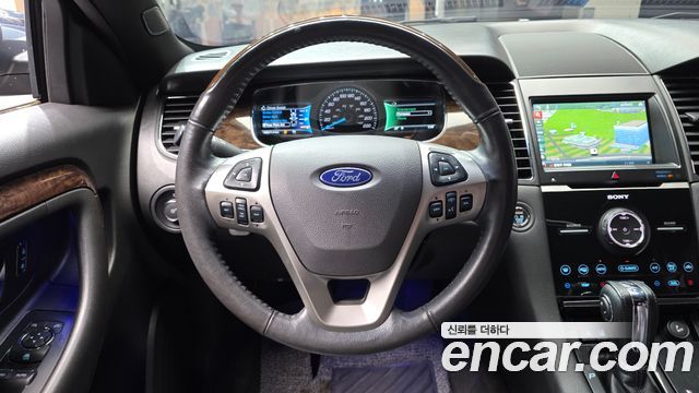Ford Taurus 2.0 Limited EcoBoost 6th 2016 — фото 13