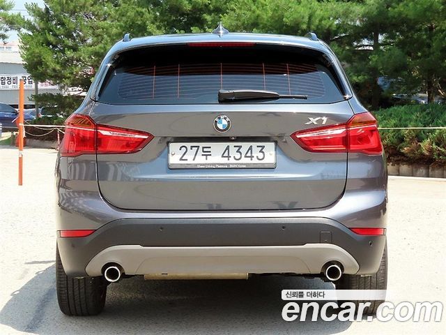 BMW X1 (F48) xDrive 20d Joy 2018 — фото 4