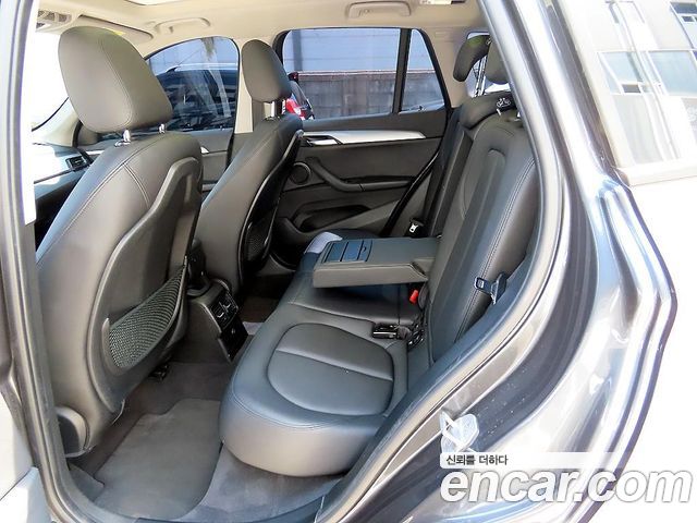 BMW X1 (F48) xDrive 20d Joy 2018 — фото 6