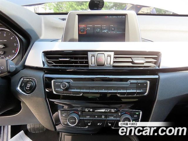 BMW X1 (F48) xDrive 20d Joy 2018 — фото 16