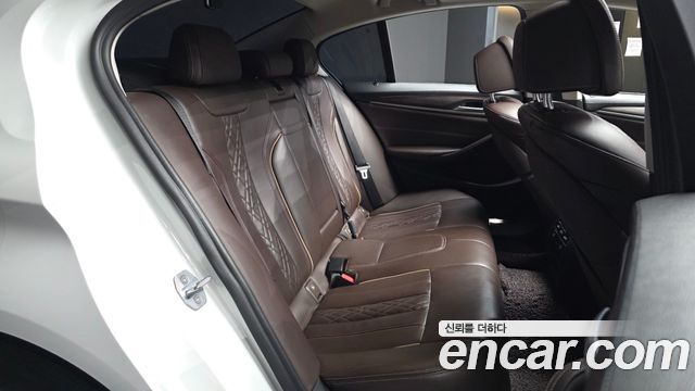 BMW 5 Series (G30) 520d Luxury Plus 2019 — фото 12