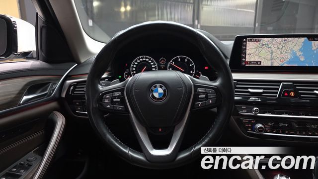 BMW 5 Series (G30) 520d Luxury Plus 2019 — фото 13