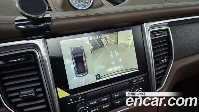 Porsche Macan 3.0 GTS 95B 2018 — фото 15