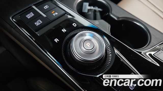 Kia K8 Hybrid Noblesse 2022 — фото 9