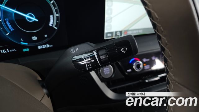 Kia K8 Hybrid Noblesse 2022 — фото 36