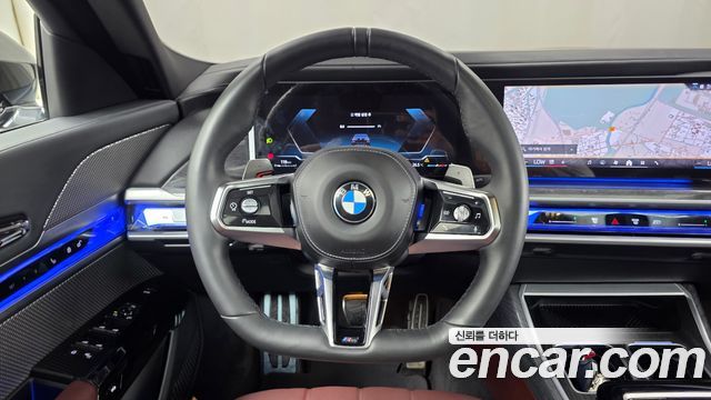 BMW 7 Series (G70) 740d xDrive M Sport 2024 — фото 18