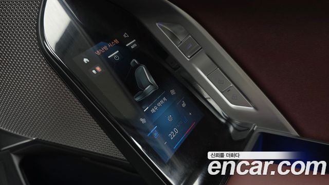 BMW 7 Series (G70) 740d xDrive M Sport 2024 — фото 21