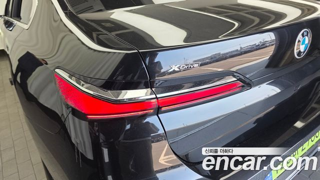 BMW 7 Series (G70) 740d xDrive M Sport 2024 — фото 29