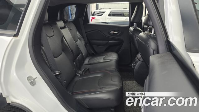 Jeep Cherokee (KL) 3.2 Trailhawk AWD 2020 — фото 11