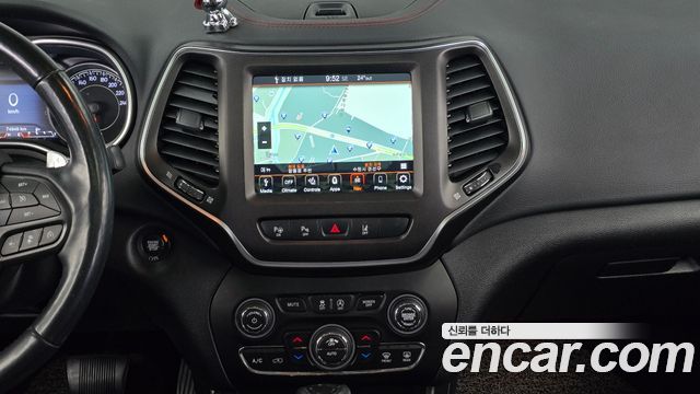 Jeep Cherokee (KL) 3.2 Trailhawk AWD 2020 — фото 12