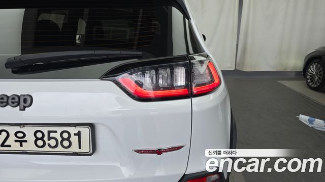 Jeep Cherokee (KL) 3.2 Trailhawk AWD 2020 — фото 23
