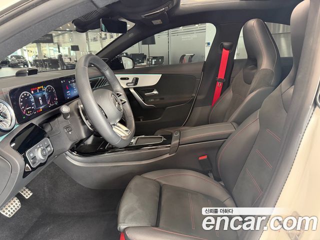 Mercedes-Benz CLA-Class (C118) AMG CLA 45 S 4MATIC+ 2025 — фото 23