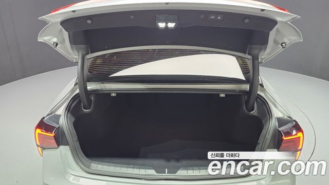 Kia K5 Hybrid (III) Signature 2024 — фото 20