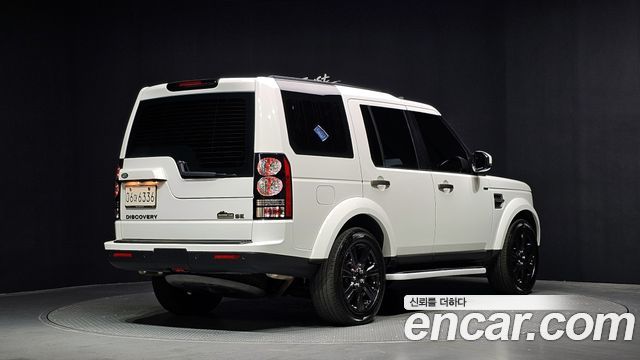 Land Rover Discovery 4 3.0 SDV6 SE 2016 — фото 2