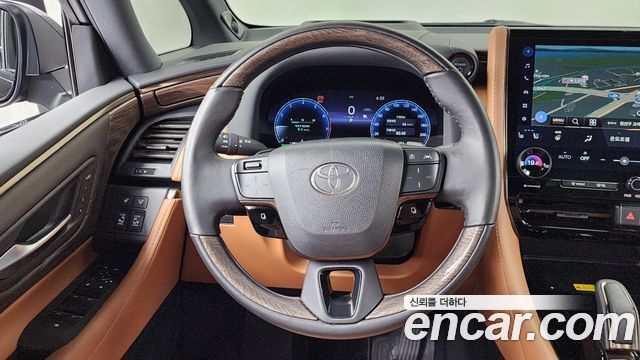 Toyota Alphard (IV) 2.5 HEV Executive AWD 2025 — фото 17