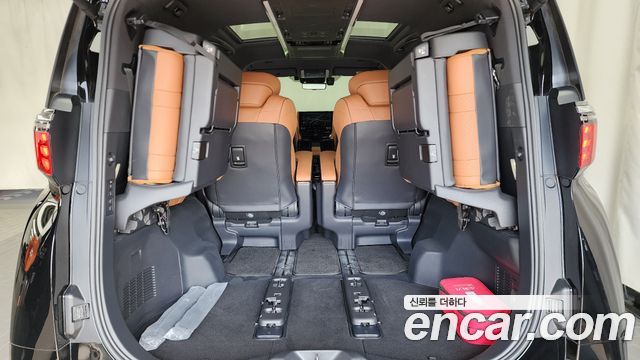 Toyota Alphard (IV) 2.5 HEV Executive AWD 2025 — фото 24