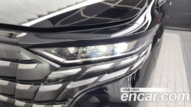 Toyota Alphard (IV) 2.5 HEV Executive AWD 2025 — фото 28
