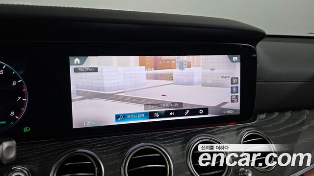 Mercedes-Benz E-Class (W213) E350 4MATIC AMG Line 2021 — фото 14