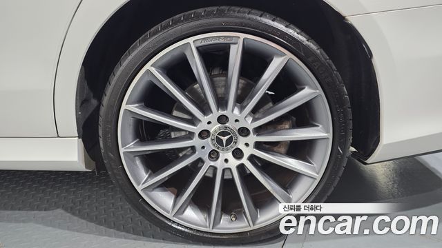 Mercedes-Benz E-Class (W213) E350 4MATIC AMG Line 2021 — фото 21