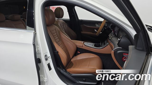 Mercedes-Benz E-Class (W213) E350 4MATIC AMG Line 2021 — фото 26