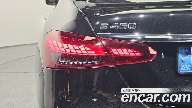Mercedes-Benz E-Class (W213) E450 4MATIC Exclusive 2021 — фото 23