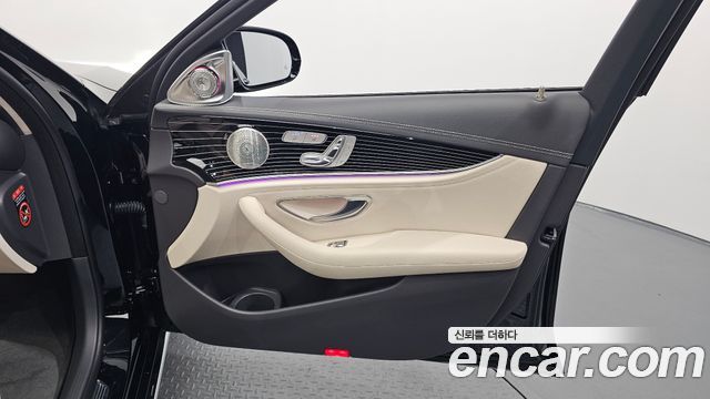 Mercedes-Benz E-Class (W213) E450 4MATIC Exclusive 2021 — фото 25
