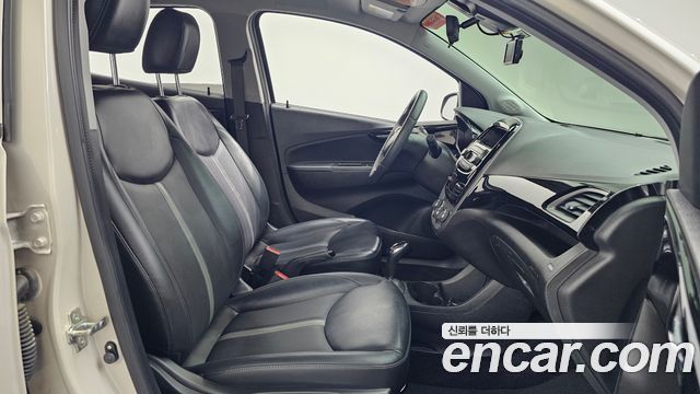 Chevrolet Spark Premier 2020 — фото 15