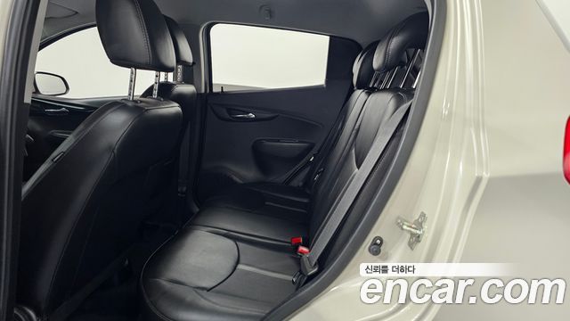 Chevrolet Spark Premier 2020 — фото 32