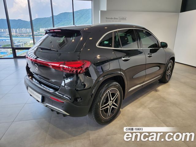 Mercedes-Benz EQA (H243) EQA250 AMG Line 2026 — фото 4