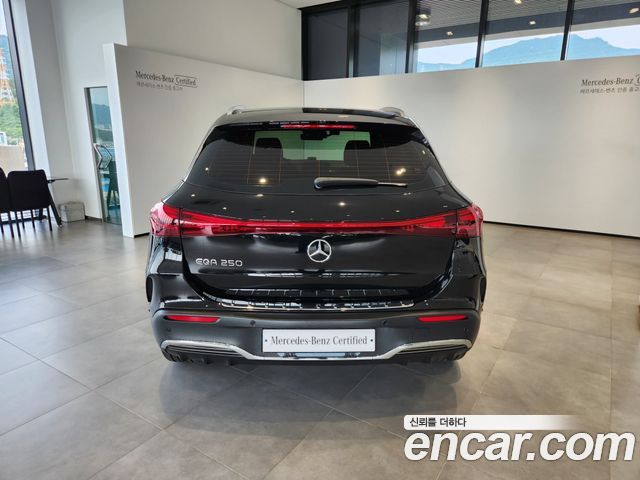 Mercedes-Benz EQA (H243) EQA250 AMG Line 2026 — фото 7