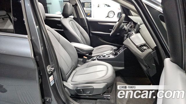 BMW 2 Series Active Tourer (F45) Joy 2018 — фото 12