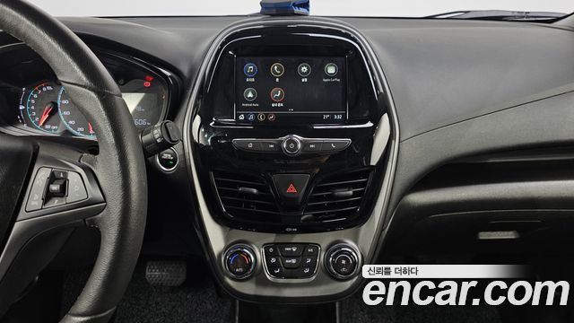 Chevrolet Spark LT 2019 — фото 15