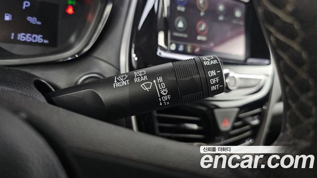 Chevrolet Spark LT 2019 — фото 16