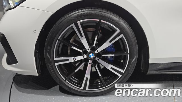 BMW 5 Series (G60) 530i xDrive M Sport 2024 — фото 5