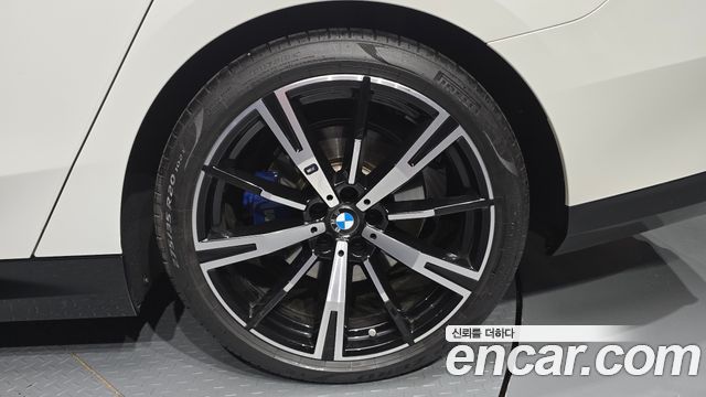 BMW 5 Series (G60) 530i xDrive M Sport 2024 — фото 21
