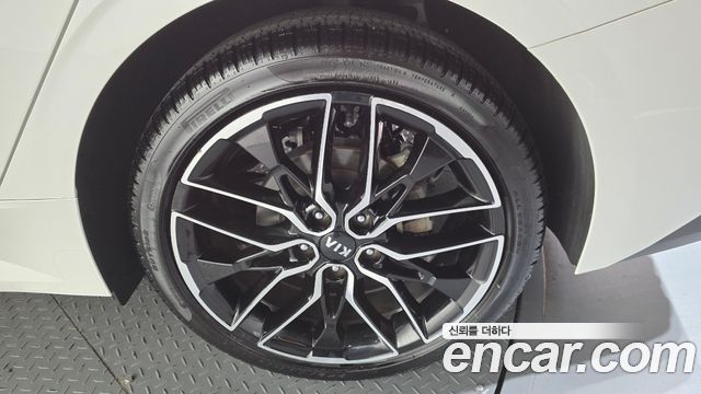 Kia K5 (III) 1.6 Turbo Prestige 2021 — фото 21