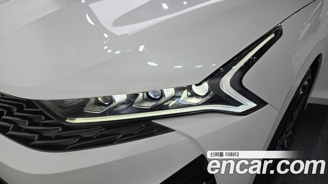 Kia K5 (III) 1.6 Turbo Prestige 2021 — фото 22