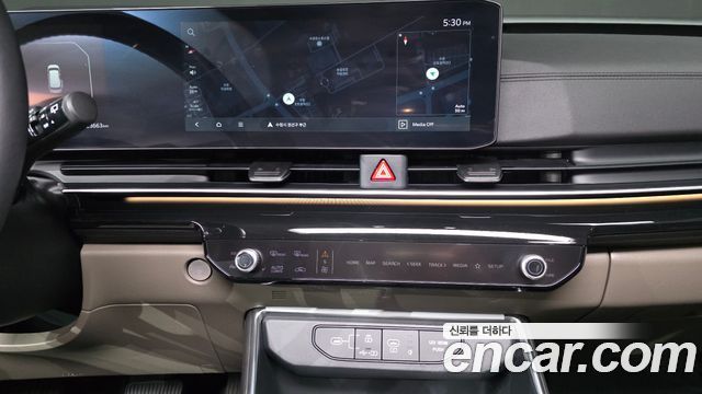 Kia Carnival (IV) HEV 9seater Signature 2024 — фото 13