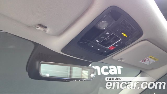 Kia Carnival (IV) HEV 9seater Signature 2024 — фото 19