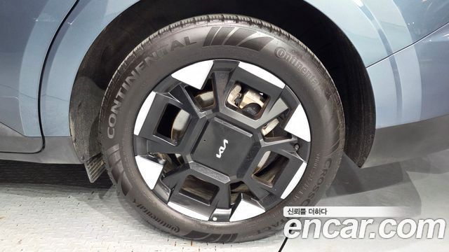 Kia Carnival (IV) HEV 9seater Signature 2024 — фото 21