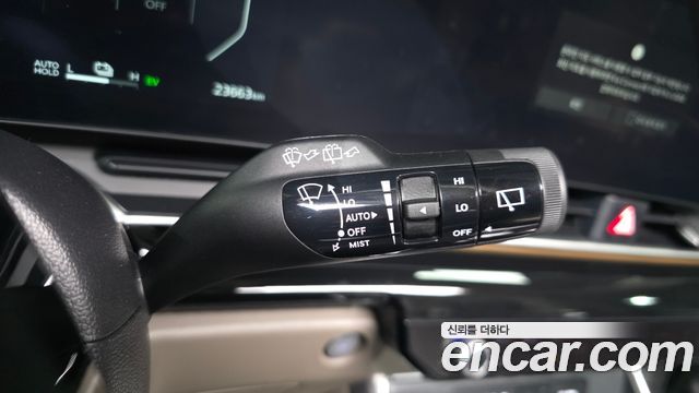 Kia Carnival (IV) HEV 9seater Signature 2024 — фото 27
