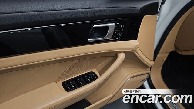 Porsche Panamera (971) 3.0 AWD 2018 — фото 17